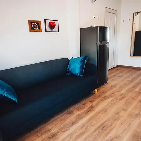 Poker Apartmanhaz Apartment Balatonlelle