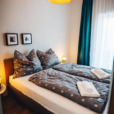 Poker Apartmanhaz Balatonlelle