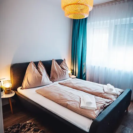 Poker Apartmanhaz